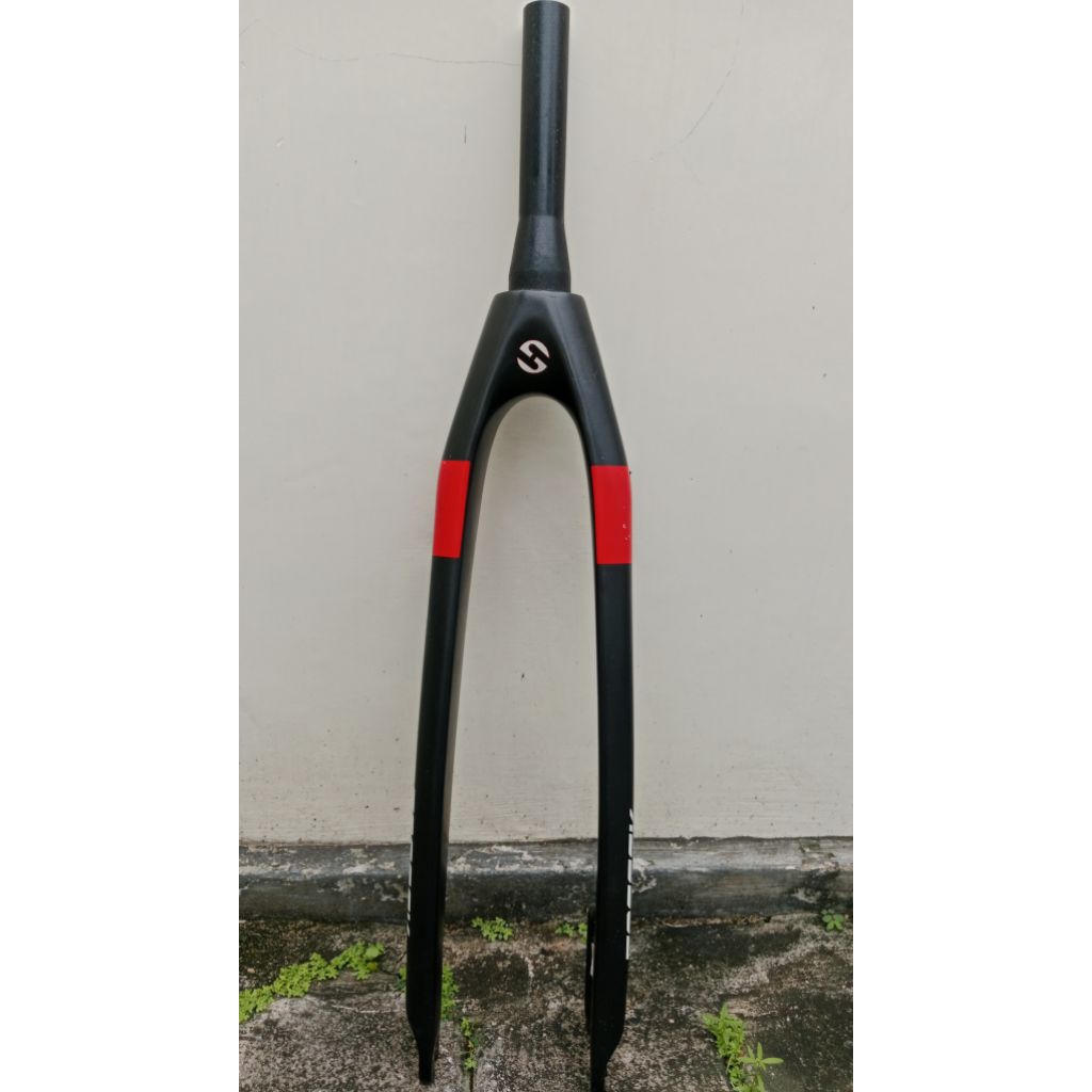 Fork rigid carbon 29 "