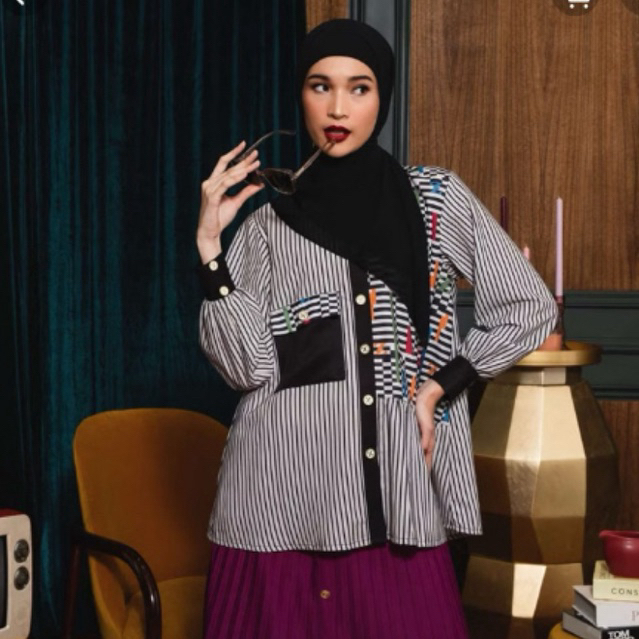kei blouse zaskia sungkar sz m