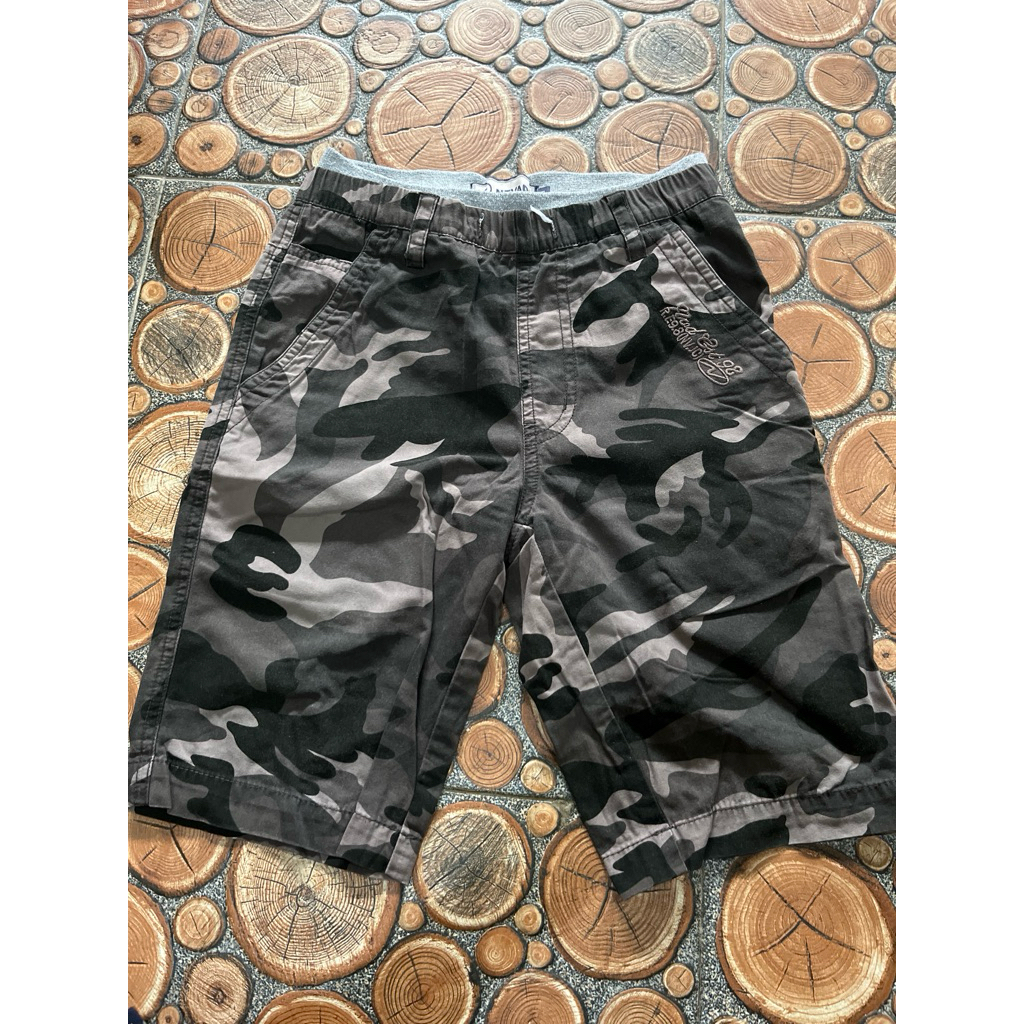 Celana Pendek Anak Loreng Nevada Preloved