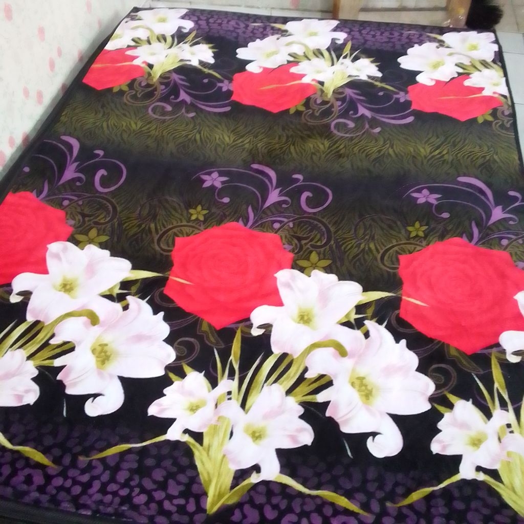 Karpet Bulu Bunga