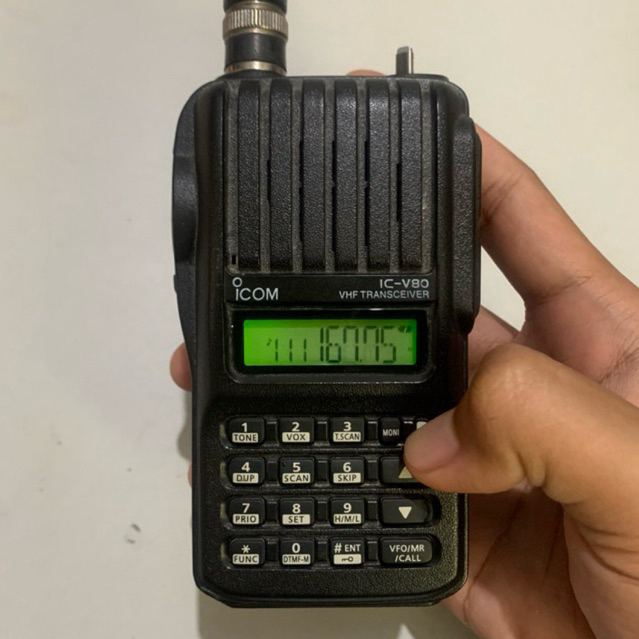 handy talky (HT) Icom IC-V80 VHF second original