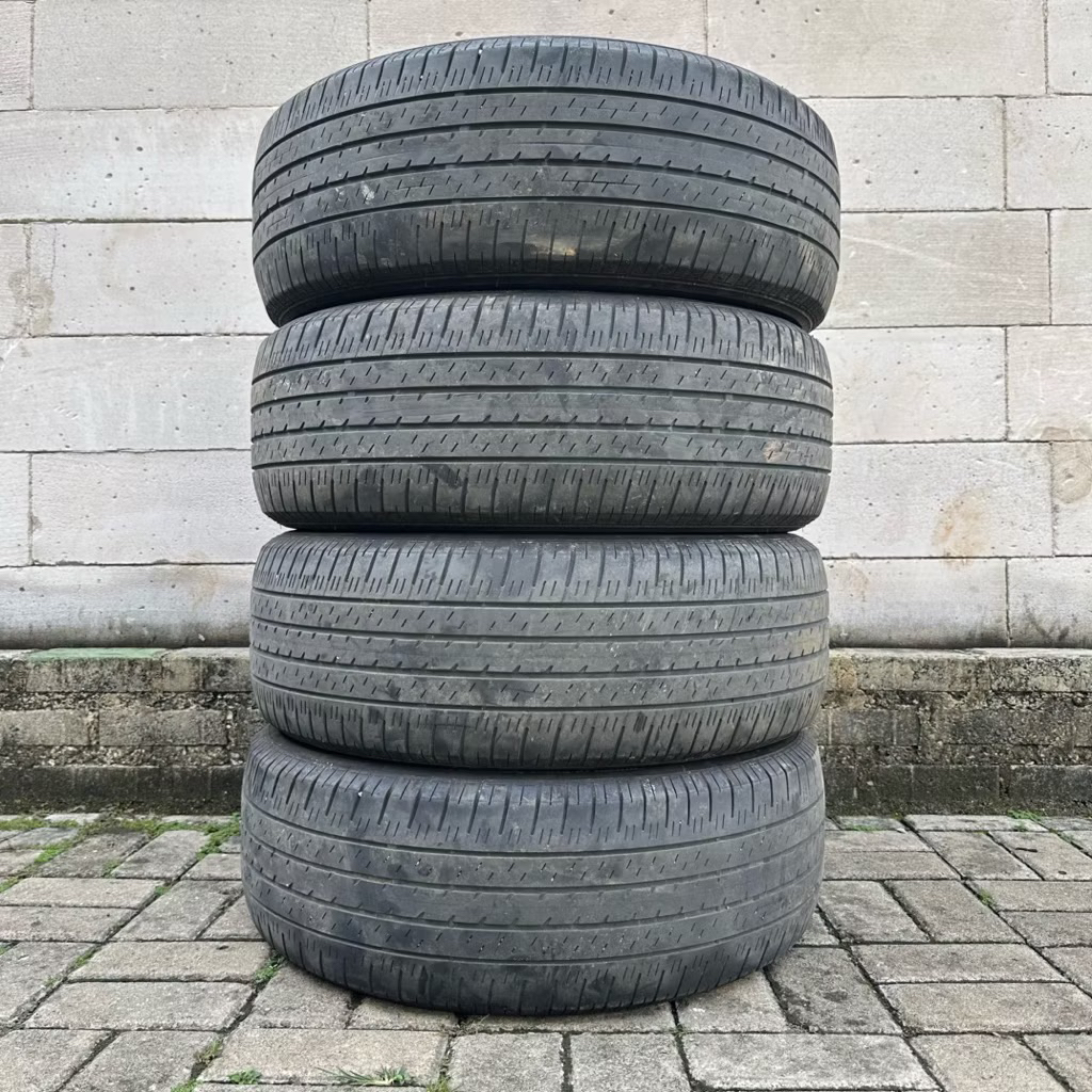 Ban Mobil Copotan Uk 235/60 R18 Ban Mobil Bekas Tubeles Ban Mobil Second Tubles Siap Pakai