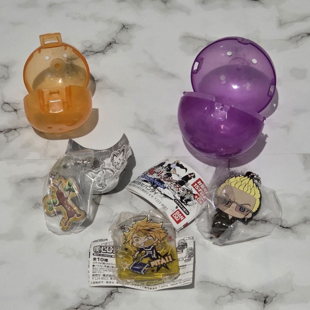 Bundle Gacha 3 items 2 cases: Tokyo Revengers - Tetta Kisaki & My Hero Academia (Boku no Hero Academ