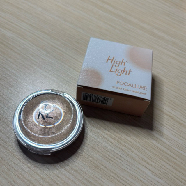 Preloved highlighter focallure