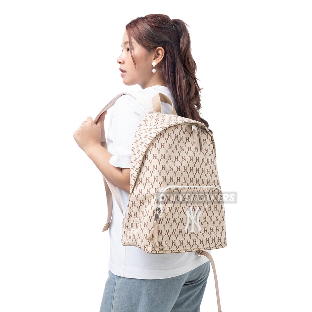 MLB RETRO LARGE NEW YORK YANKEES FULL MONOGRAM BACKPACK BEIGE