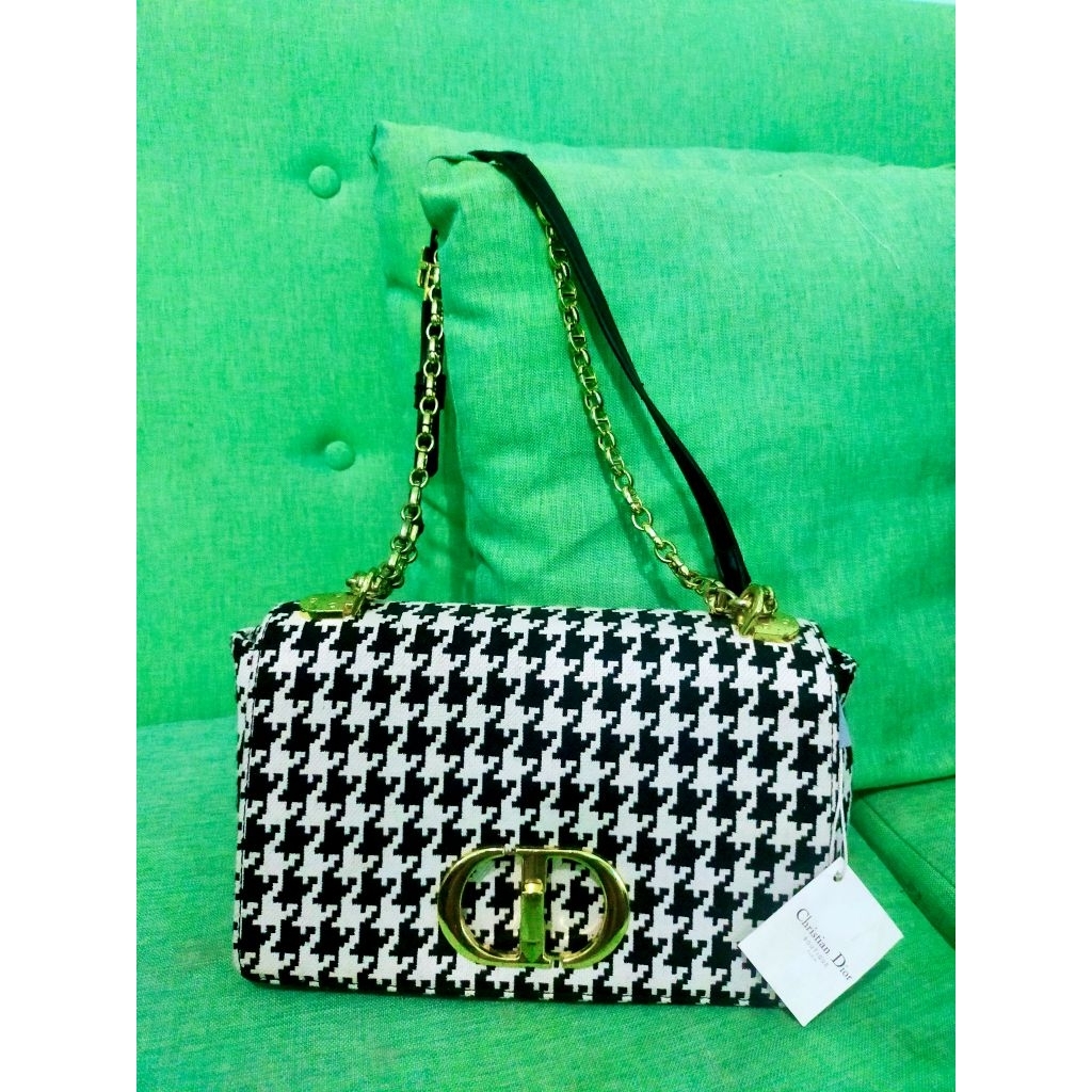 Tas preloved Cristian Dior Caro shoulder bag/Hand bag