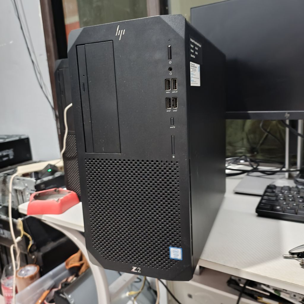 ‎PC HP WORKSTATION Z2 TOWER G5 WORKSTATION INTEL XEON W1250 RAM 32GB QUADRO P620 2GB DDR5 DISPLAY HP