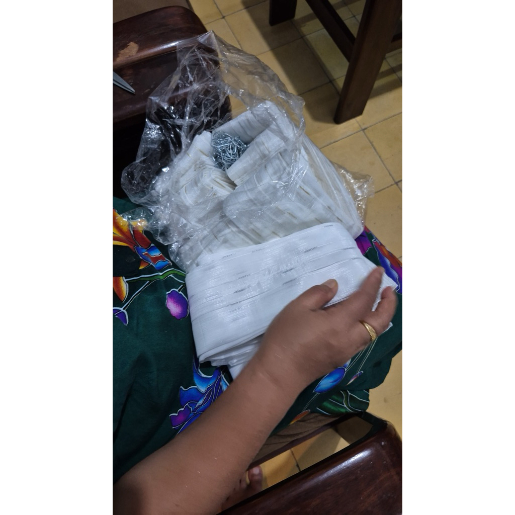 vitrase gorden serat gold