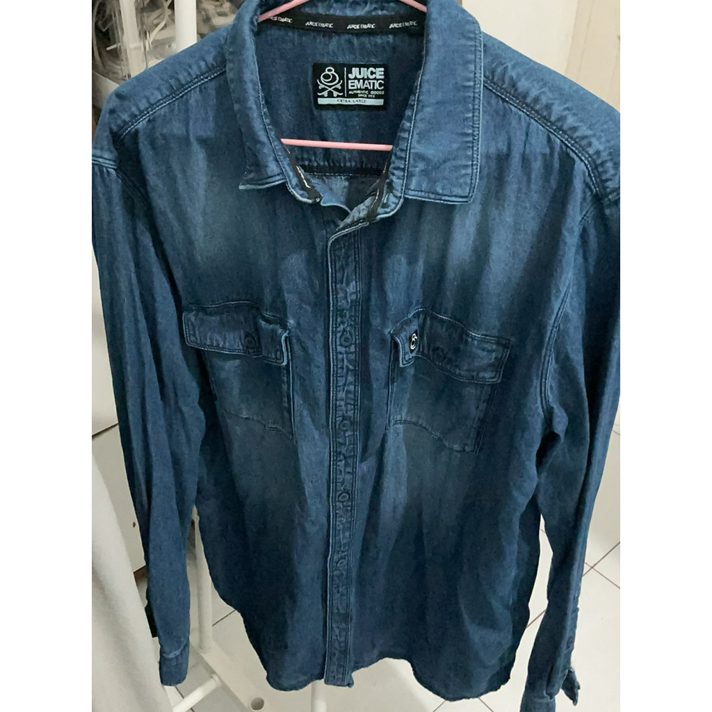Preloved - Kemeja Denim Juice eMatic size XL