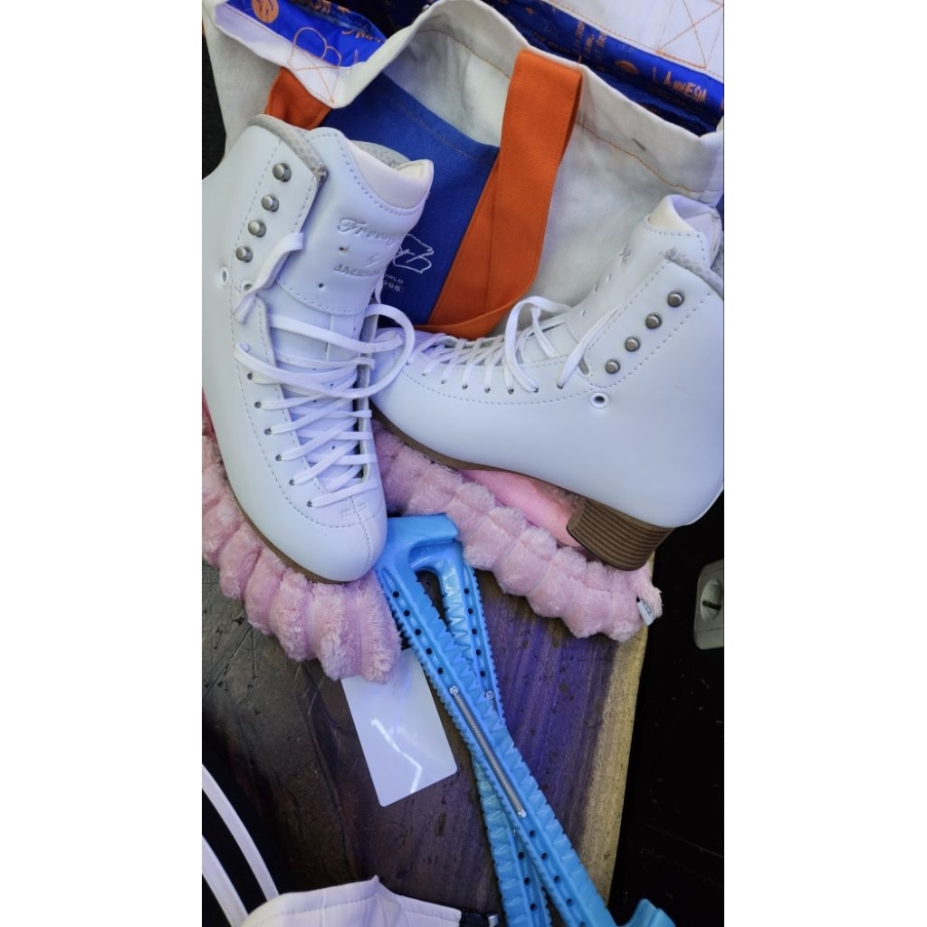 JACKSON FREESTYLE SIZE 6 (EUR 37) | ICE SKATING SHOES