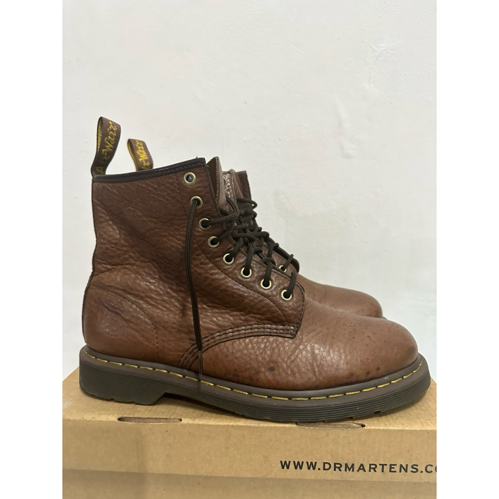 Docmart 1460 Bark Grizzly 8 Hole Size 10 Like New Dr. Martens 100% Original