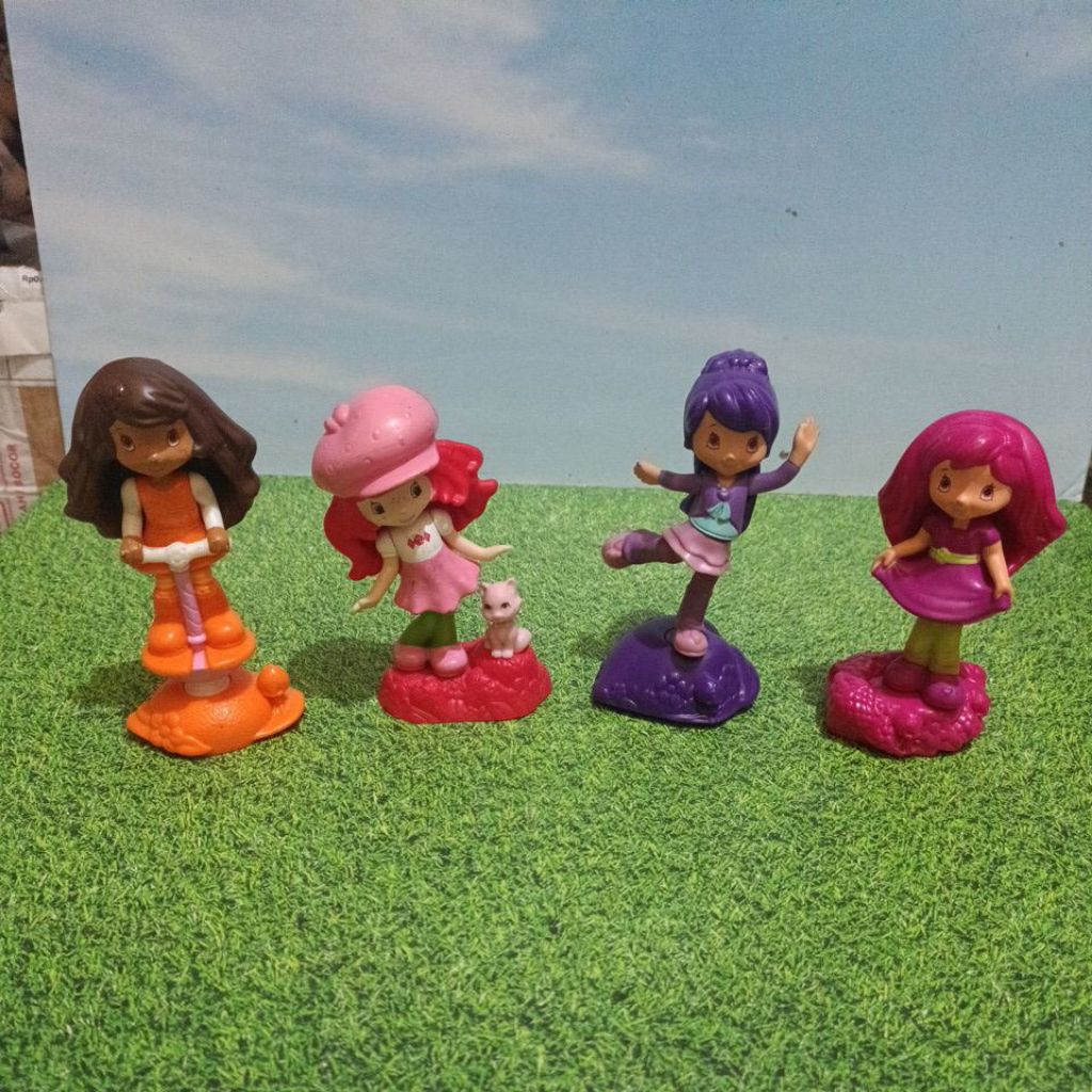 Strawberry Shortcake Doll Figure Lot Collection Plum Raspberry Torte Orange