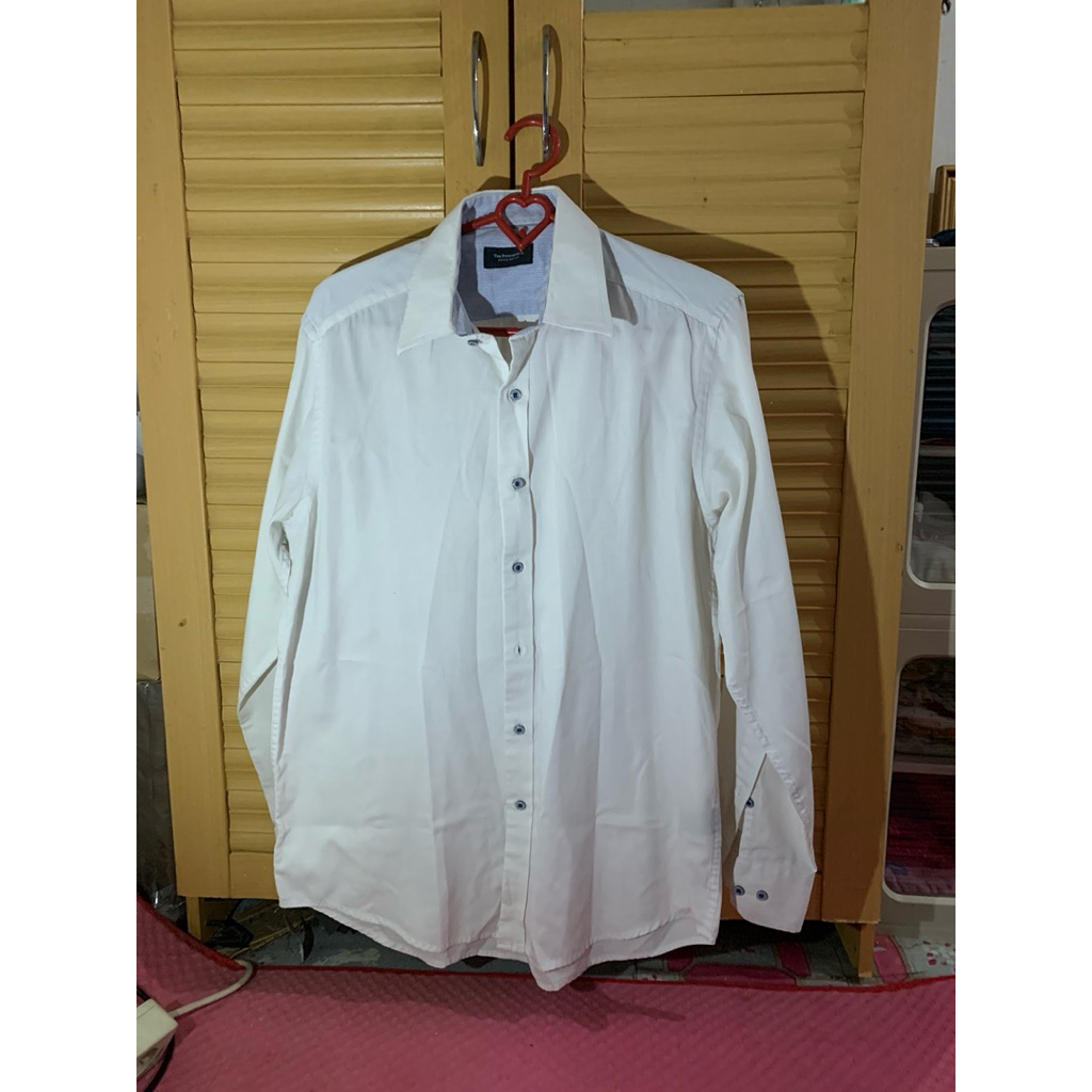 kemeja putih the executive