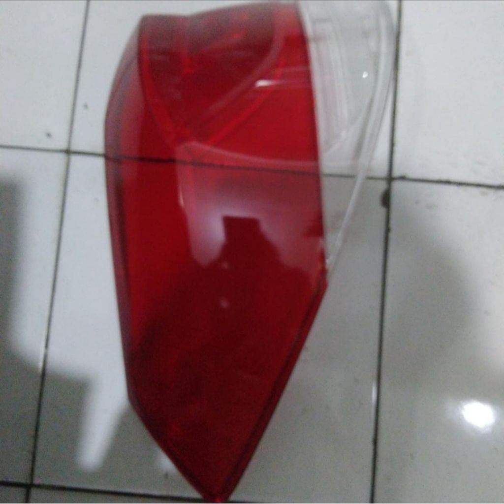 mika lampu stop lampu belakang mobilio