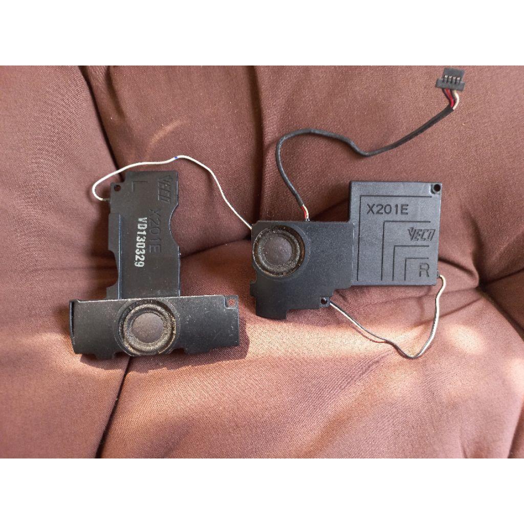 speaker asus X201E Normal