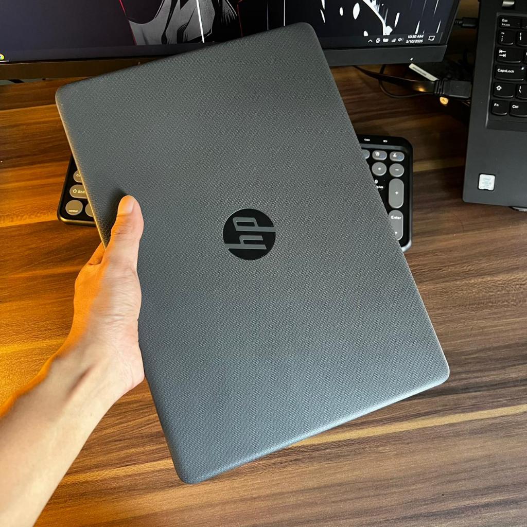 LAPTOP SECOND MURAH HP I3 GEN 11 RAM 8