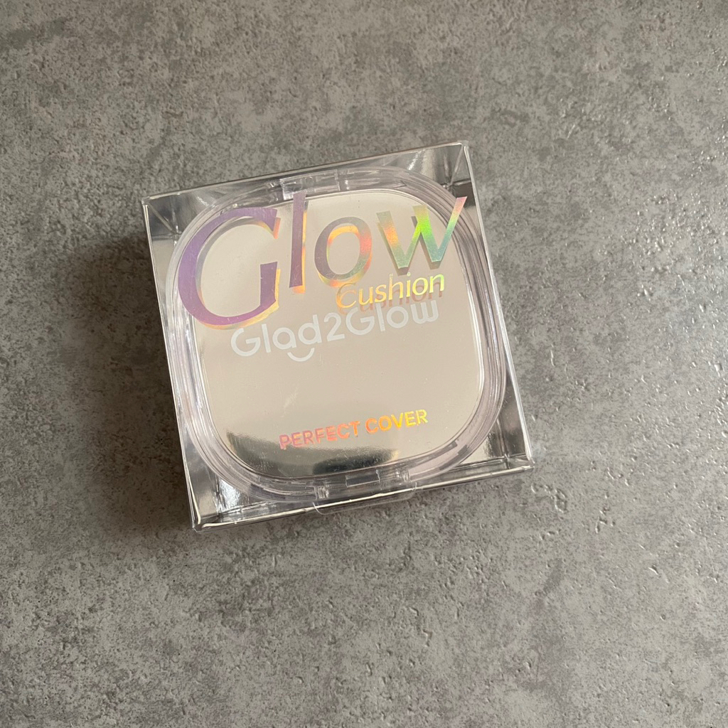 (like new) Glad to glow G2G cushion Limited Edition Perfect Cover Glow Cushion Foundation preloved m
