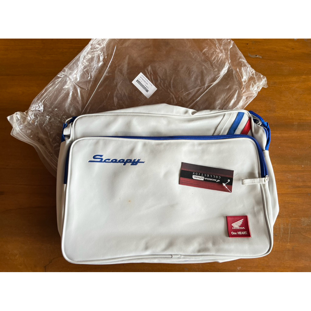 Tas Honda Scoopy STY Bag 14" White Honda Genuine Apparel Tas Honda Original Scoopy