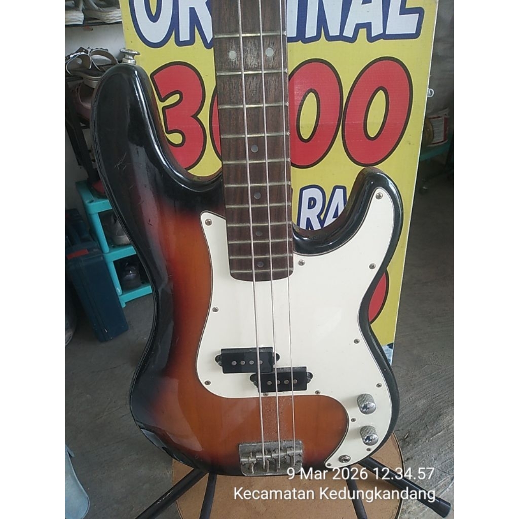 Gitar Bass Skylark