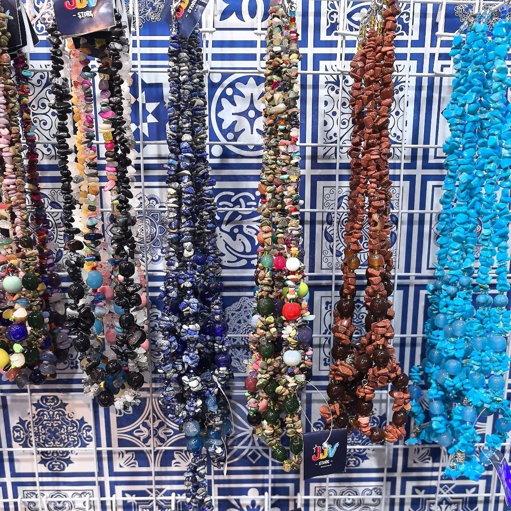 kalung batu kalimantan