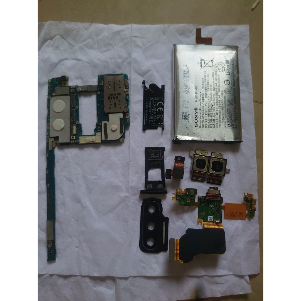 Mesin Sony Experia 1 dan bonus Sparepart