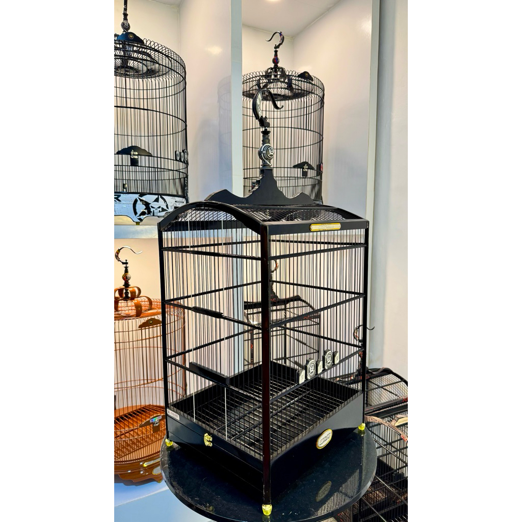 KOTAK BNR NO. 2 RUJI FIBER HITAM GLOSSY