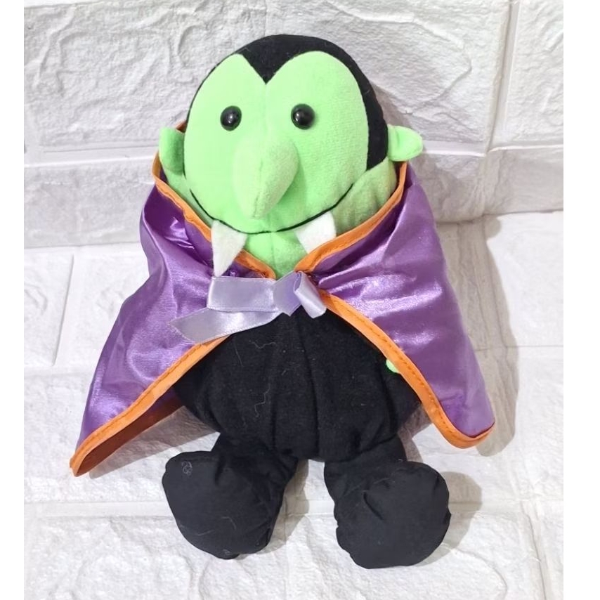 boneka drakula hotel transilvania transylvania original brand disney boneka karakter drakula vampire