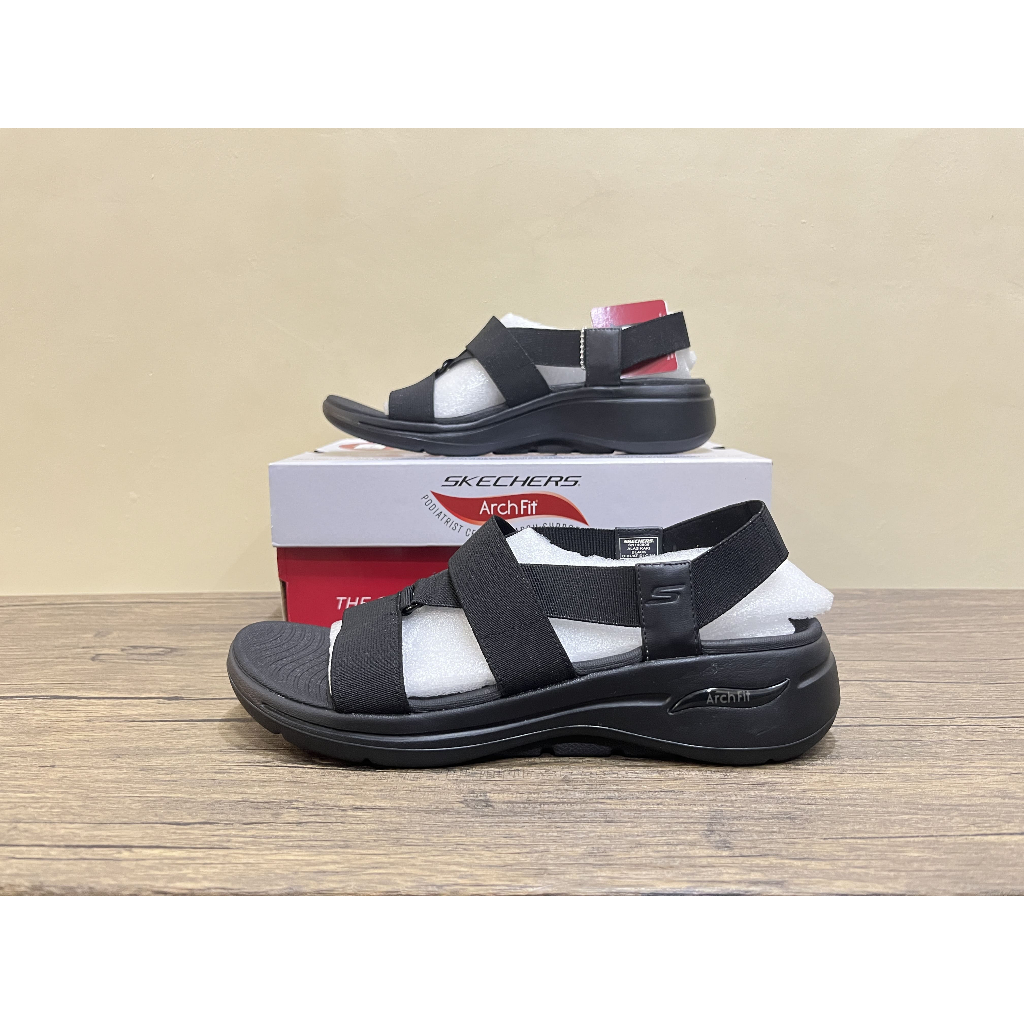 Sepatu Sandal Slip On Casual women Skechers Go Walk Arch Fit Sandal Pleasant Full Black 140805/BBK O