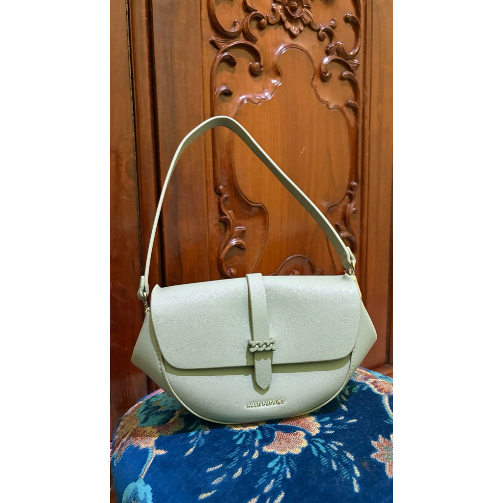 Tas hushpuppies warna mint