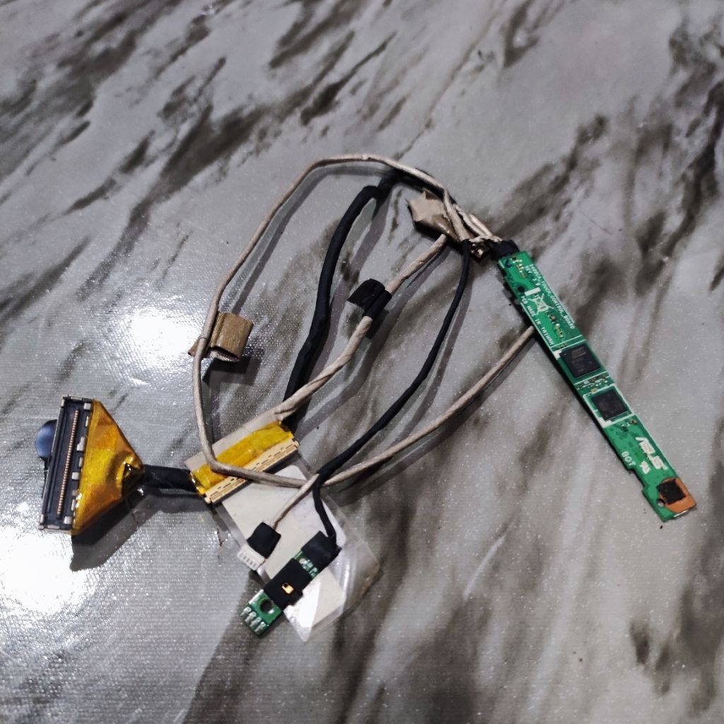 Fleksibel flexible LCD lcd laptop Asus S550C