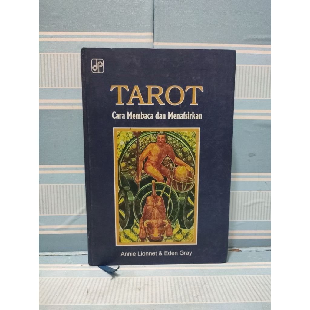 Buku tarot cara membaca dan menafsirkan