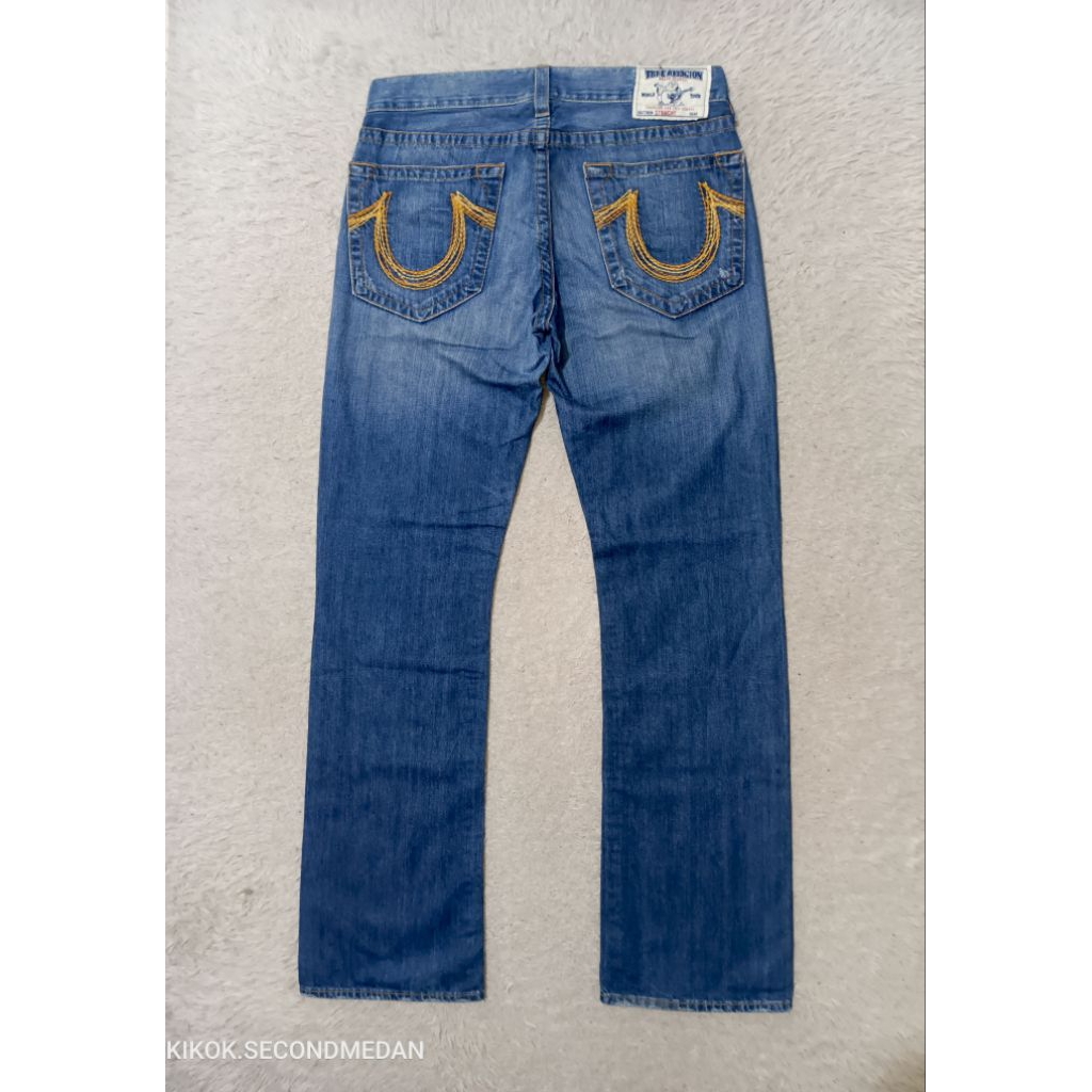 True Religion Jeans Straight Size 33 fit 35 Rockrevival Nudie Evisu Carhartt