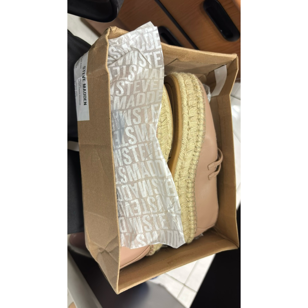 SteveMadden