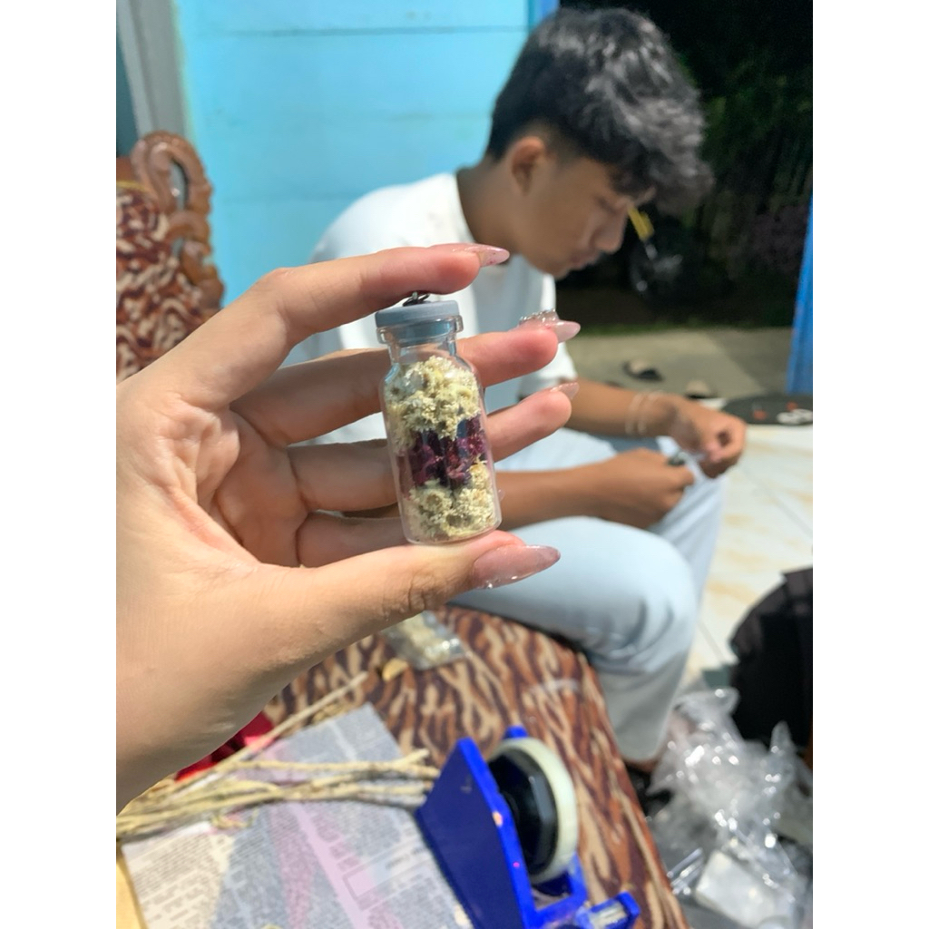 BEST SELLER gantungan kunci botol kaca bunga edelweis bunga kering botol kaca
