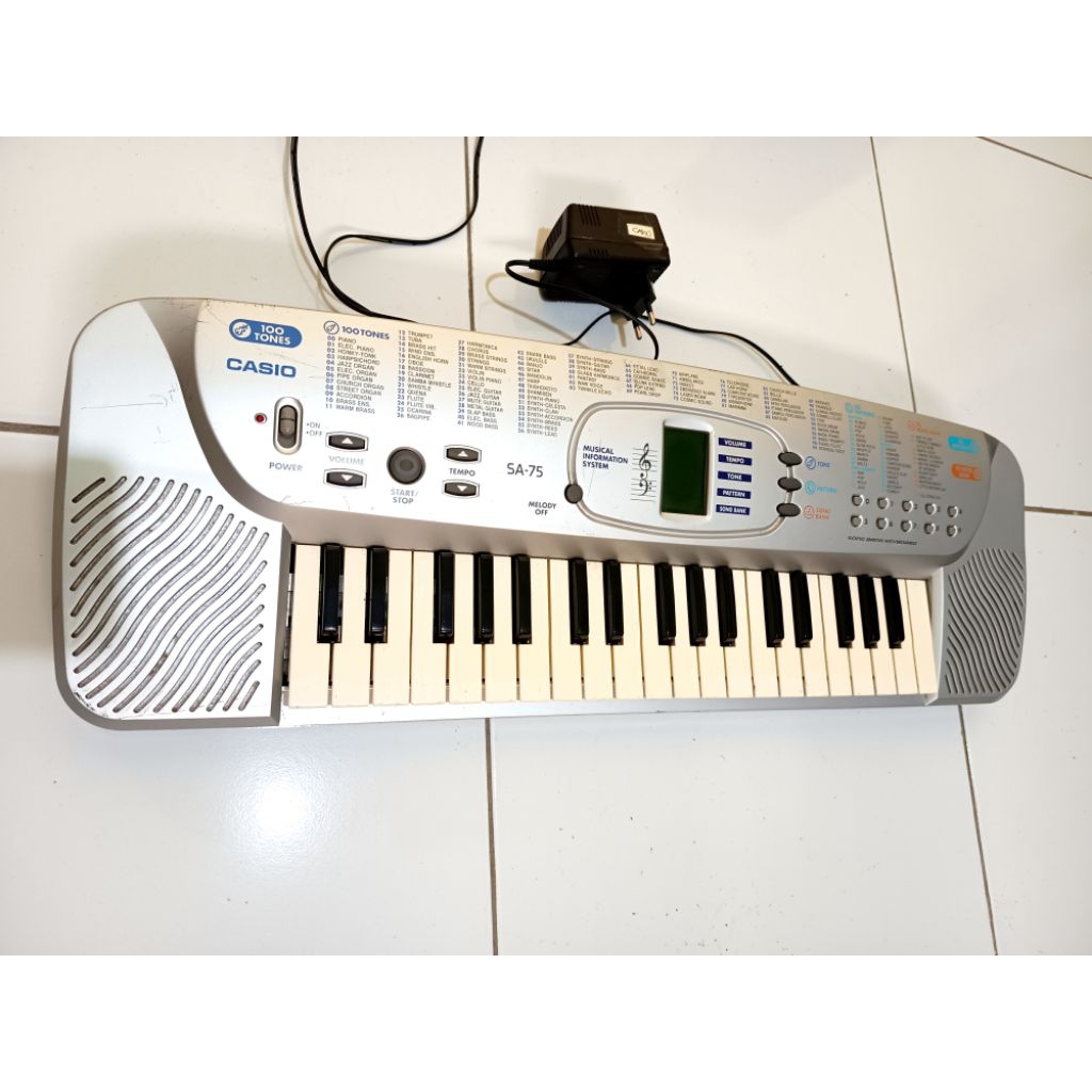 alat musik piano keyboard casio sa75,bekas normal sangat