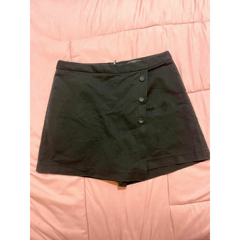 Rok Celana iora Black Mini Skort
