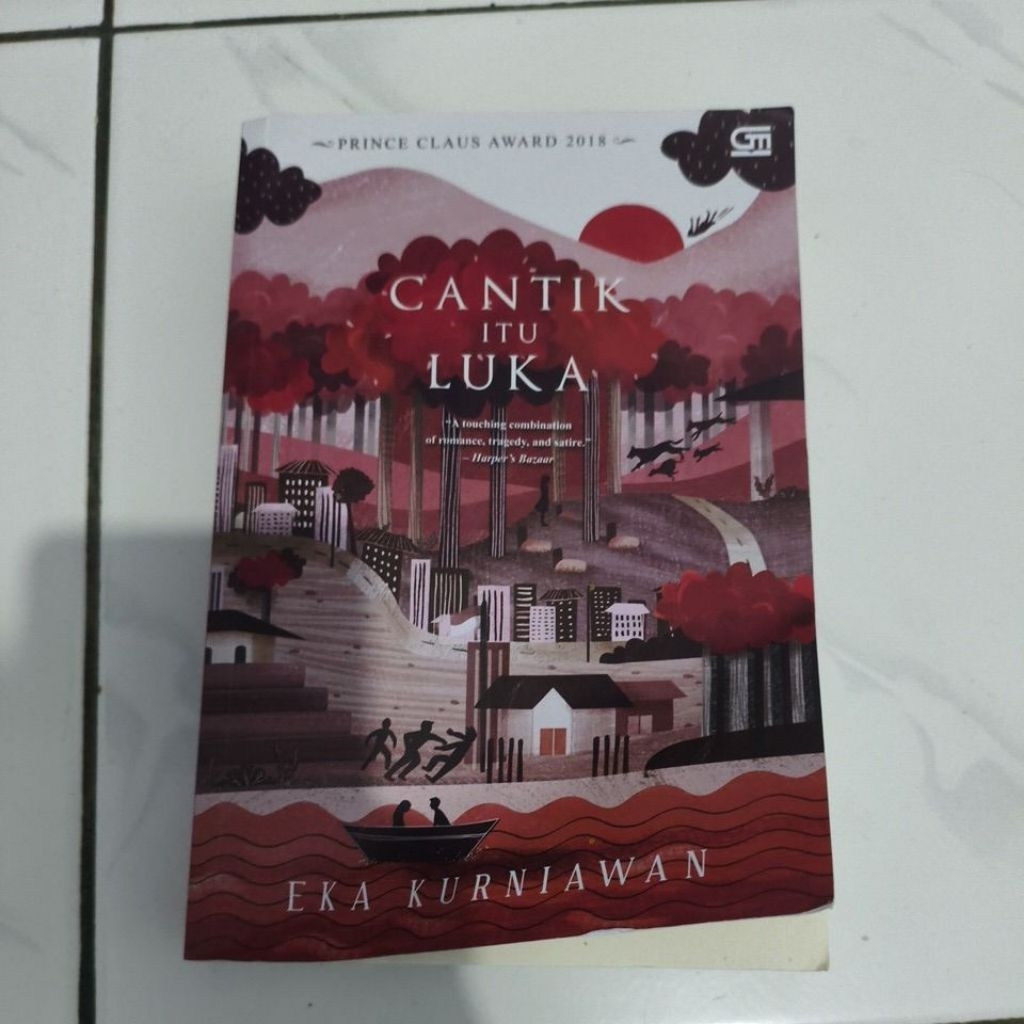 Buku Cantik Itu Luka (Preloved)