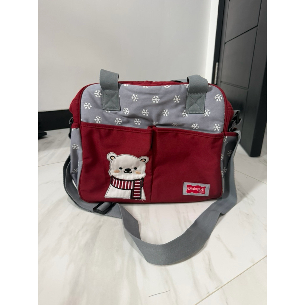 DIALOGUE tas bayi