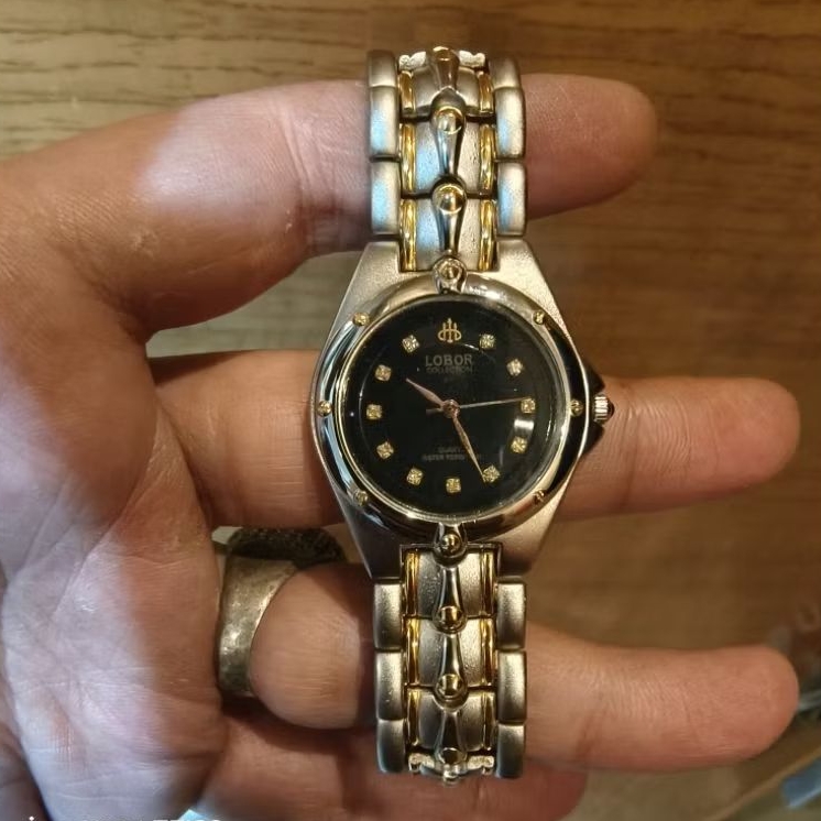 Jam tangan vintage LOBOR
