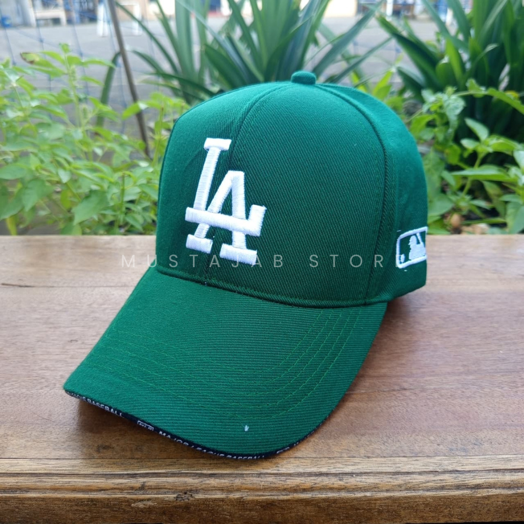TOPI BASEBALL LA HIJAU - LOGO PUTIH