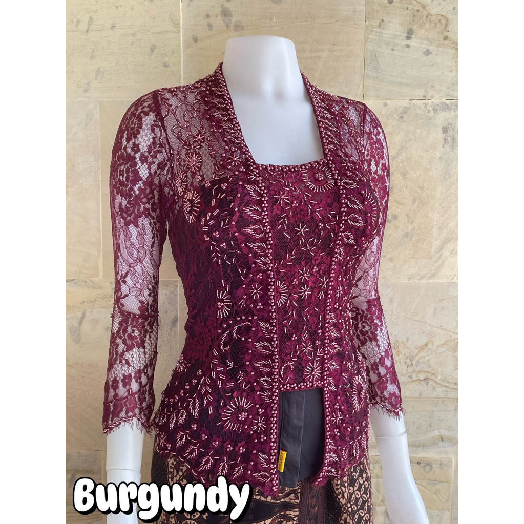 Kebaya Brokat Metalik Payet Mix Mutiara