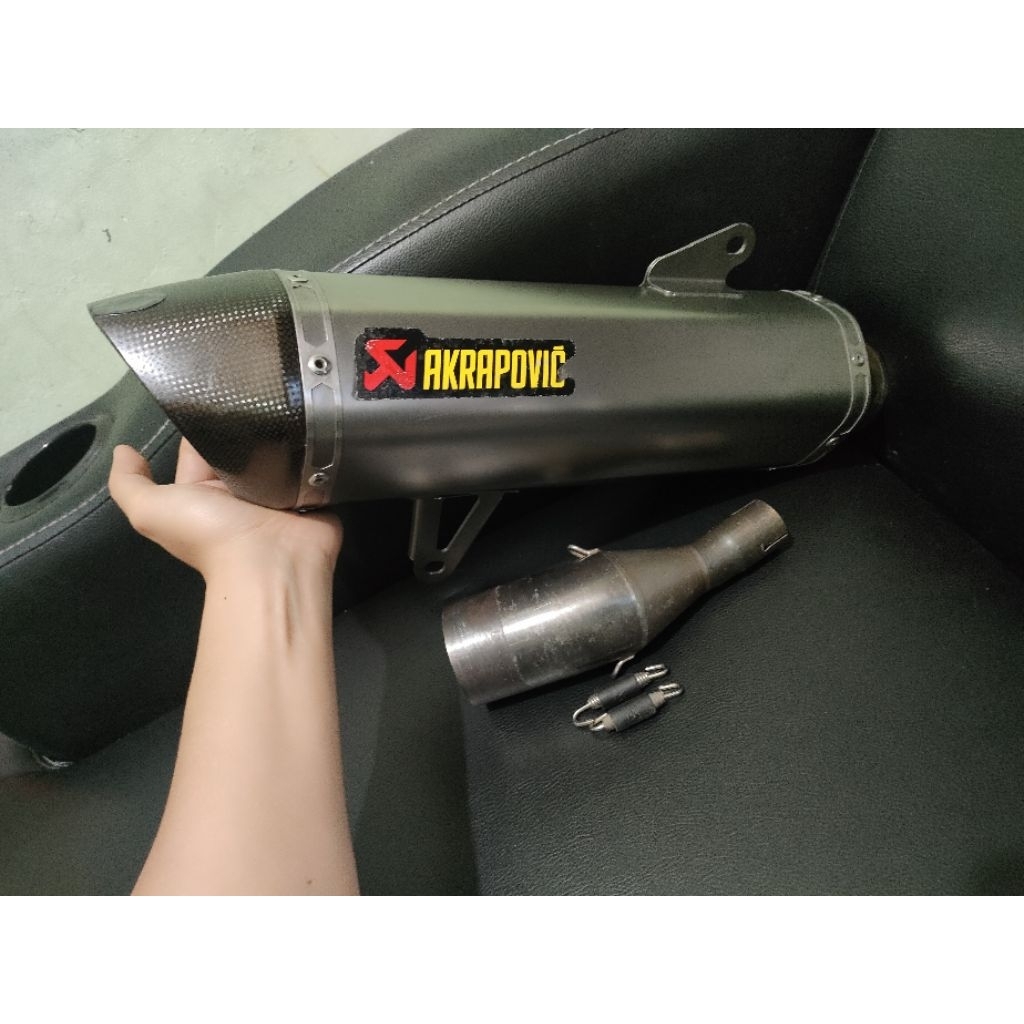 Original Akrapovic Slovenia Xmax Old