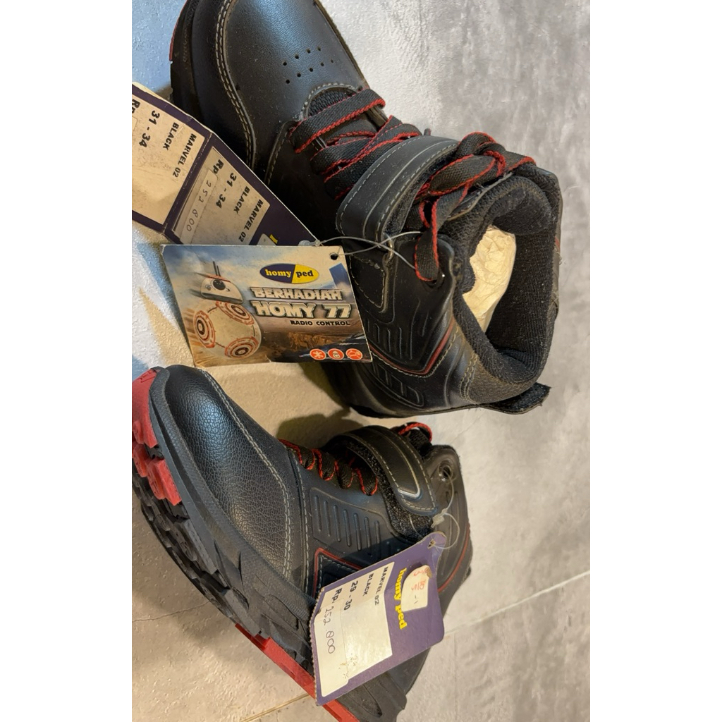 Sepatu Sekolah Anak Homyped marvel 02 - Sepatu Sekolah Anak Homyped Marvel 02