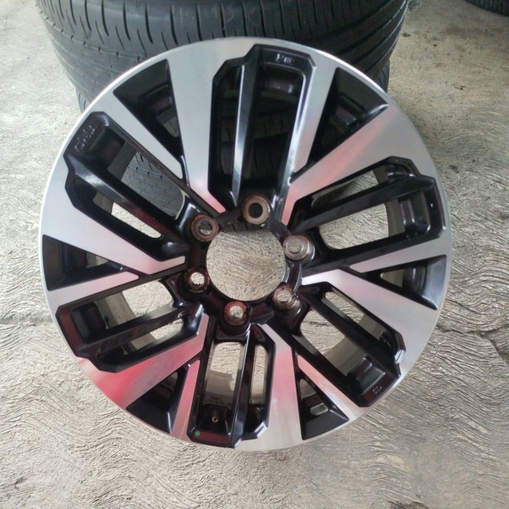 velg fortuner TRD R18 original toyota. satuan