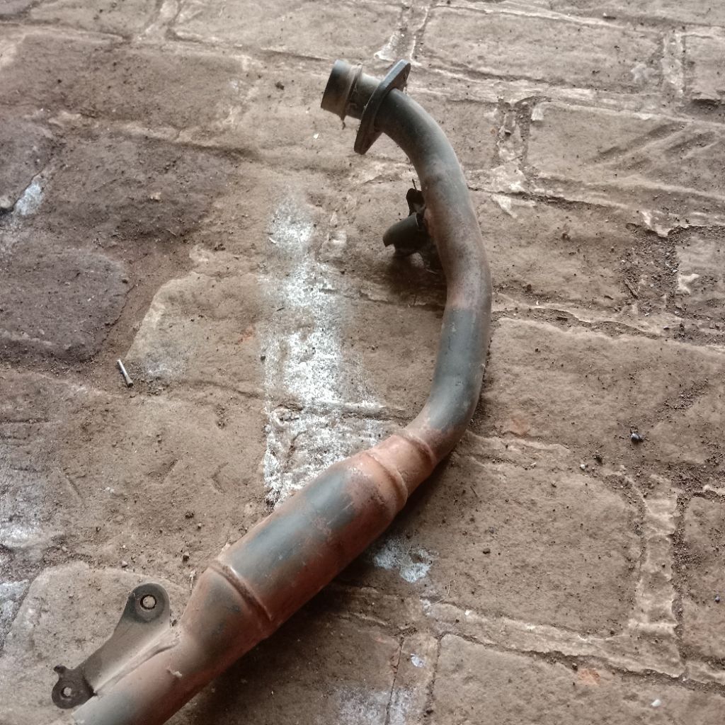 leheran knalpot CB150R original copotan