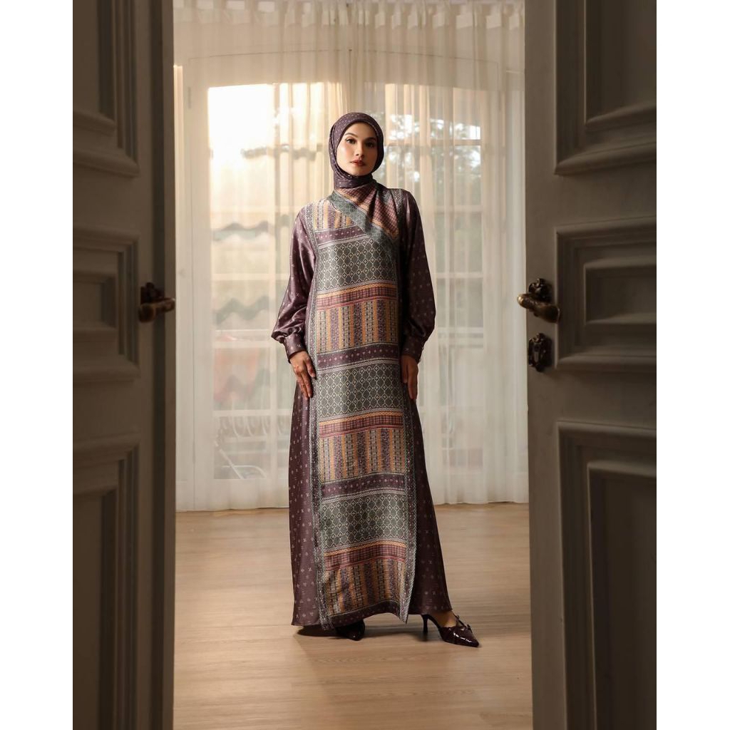 AIZA DRESS-ZASKIA SUNGKAR