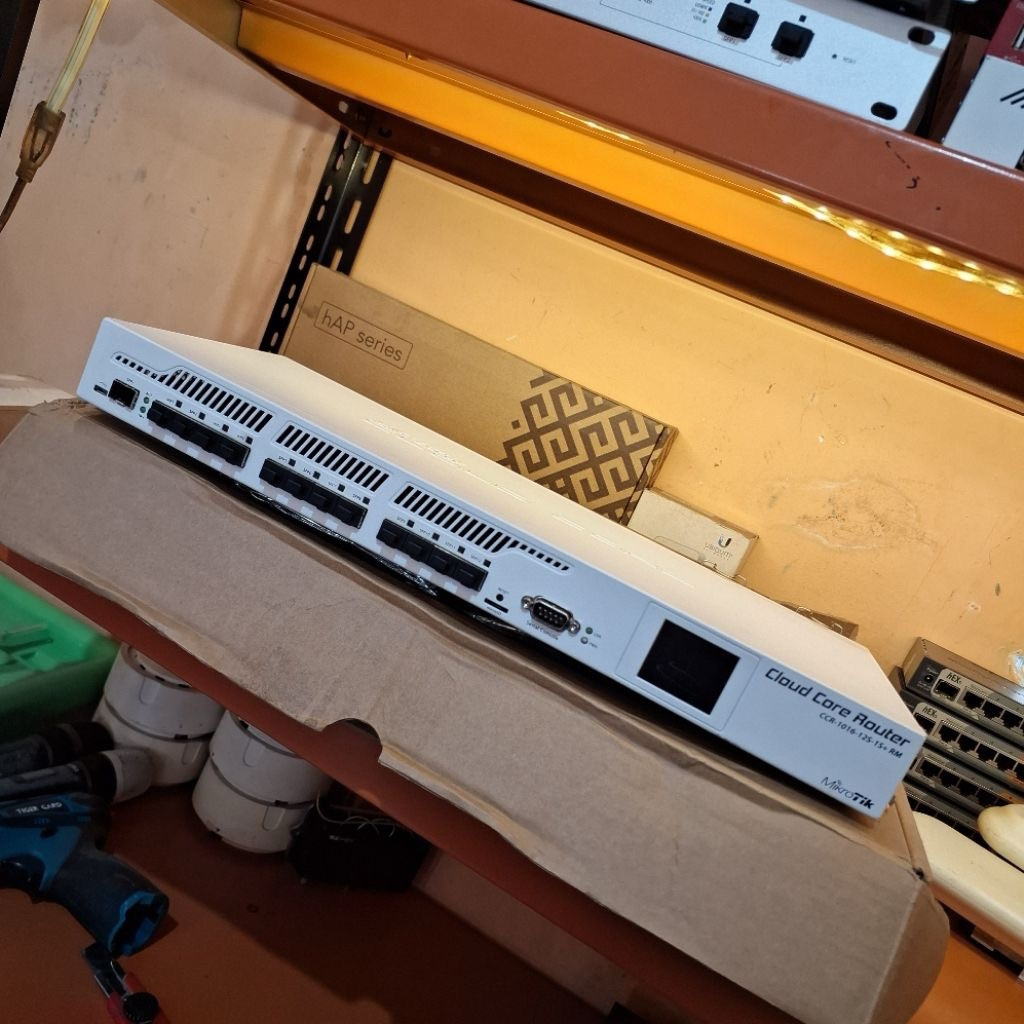 Mikrotik CCR1016-12S-1S+ v2 Cloud Core Router CCR1016 12S 1S+ uplink 10G SFP+