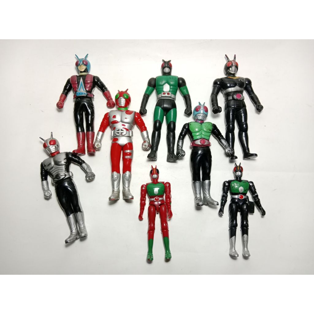 Vintage Figure Ksatria Baja Hitam Kamen Rider