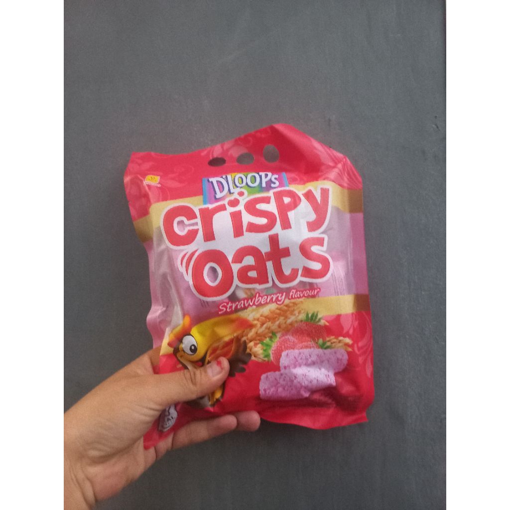 DLOOPS OAT CRISPY coklat dan strowberry