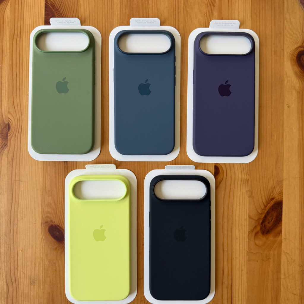 Silicone Case Magsafe Animation iPhone 17 Air